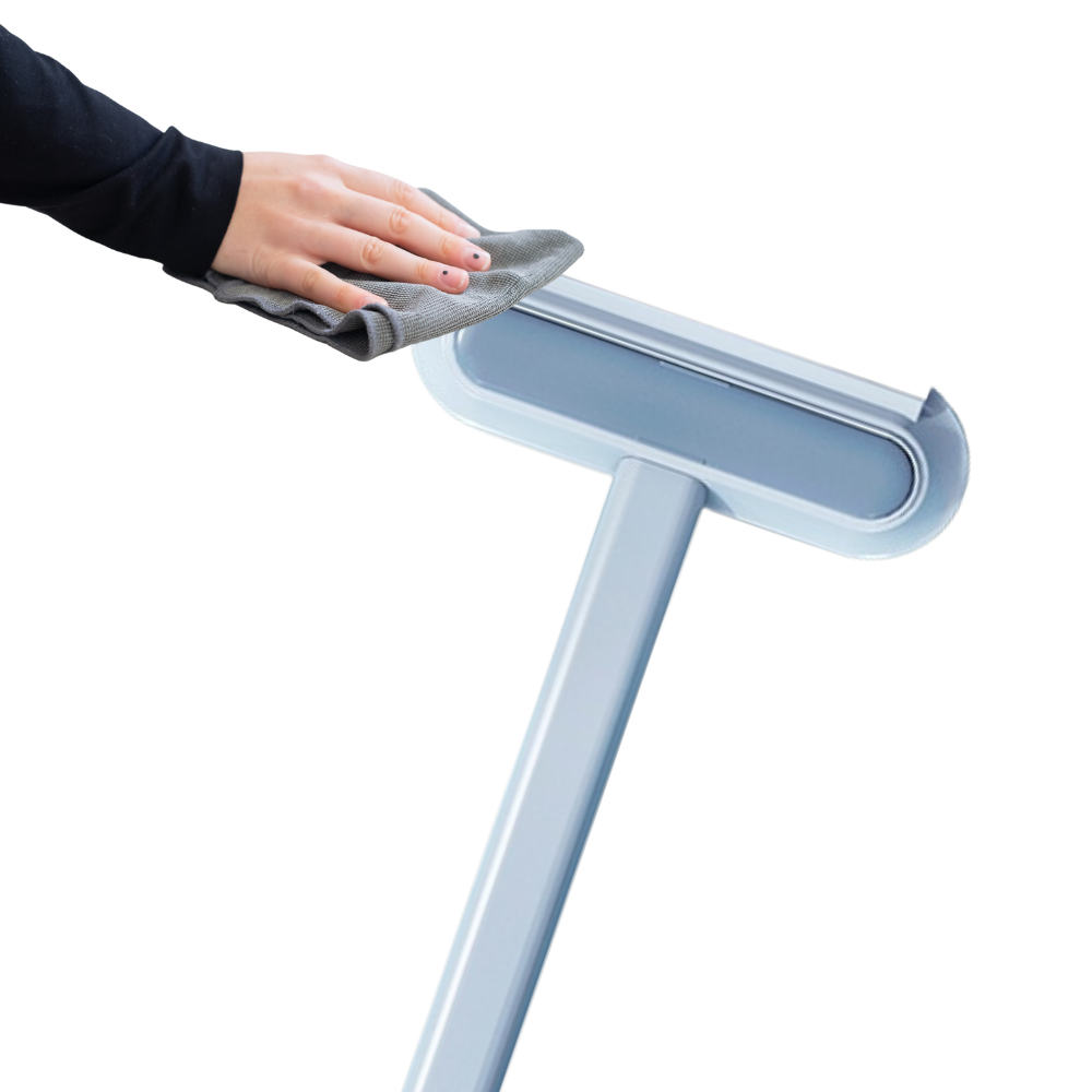 Nettoyeur de vitres manuel et éliminateur de duvets