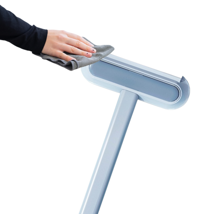 Nettoyeur de vitres manuel et éliminateur de duvets