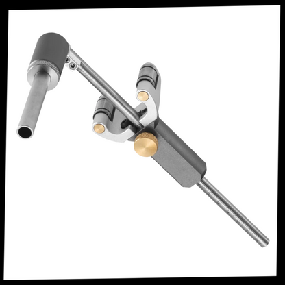 Outil de traçage à double fonction pour le travail du bois